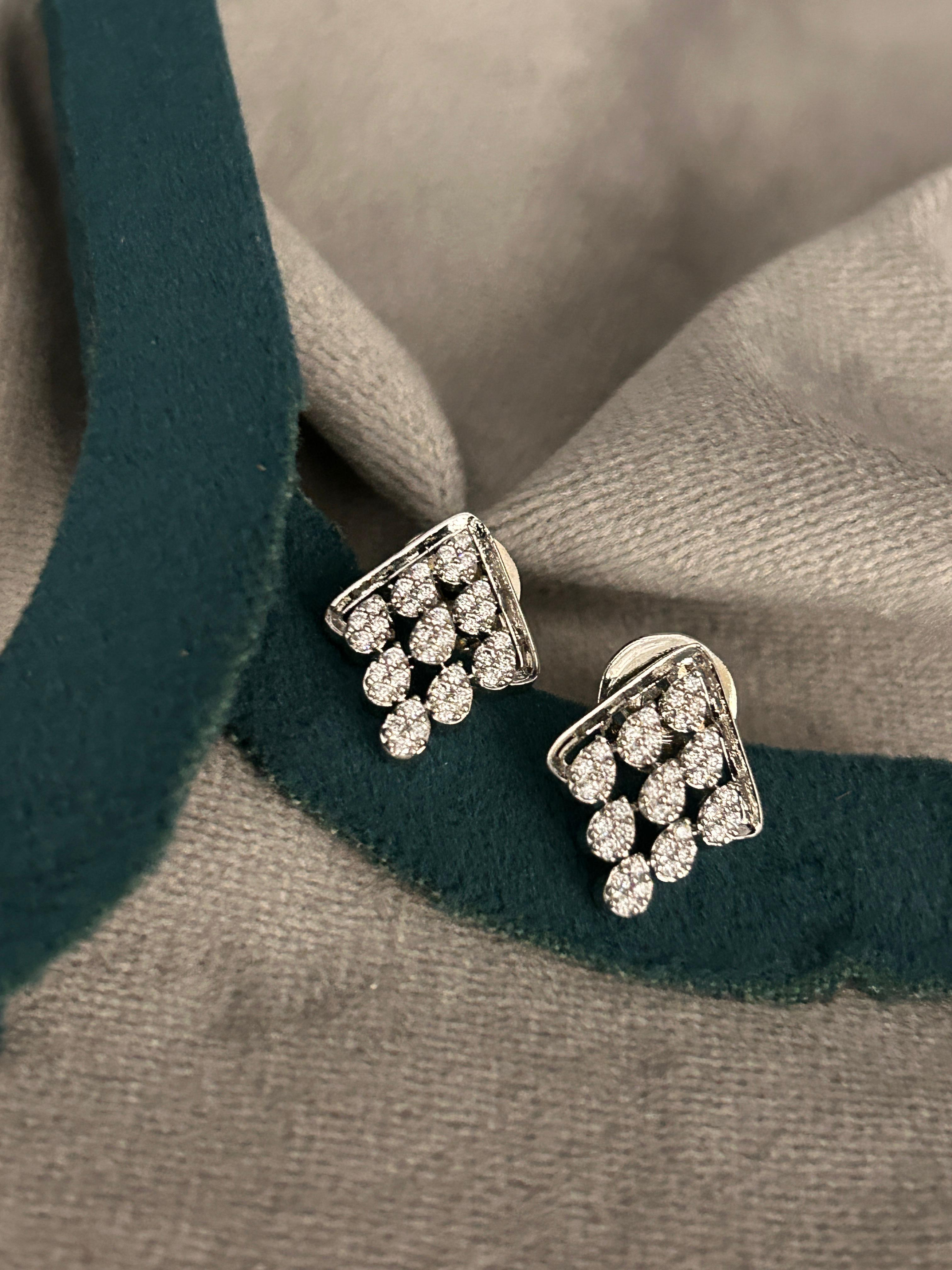 Silver Teardrop Cluster Pendant Set